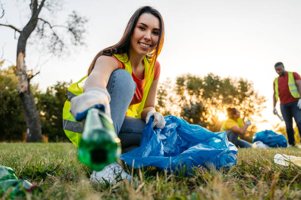 Best Yard Cleanup Services  in Dixon Lane Meadow Creek, CA